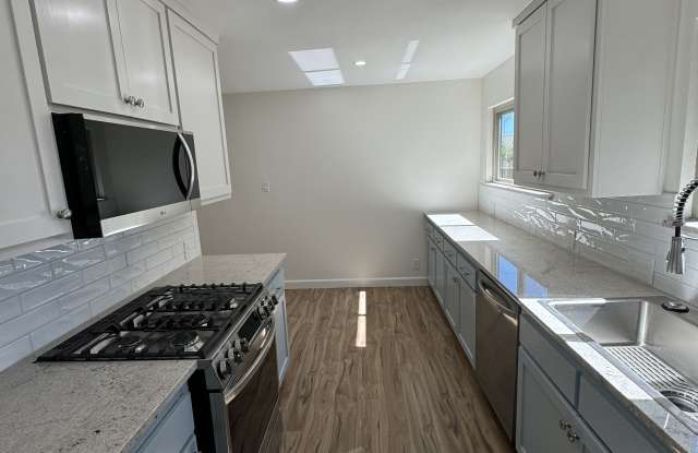 1977 Oceanaire Dr - 1977 Oceanaire Drive, San Luis Obispo, CA 93405