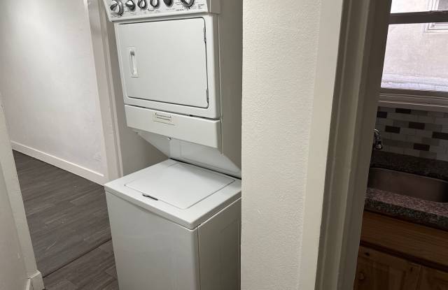 University Housing SLC LLC - 340 Gallery 4