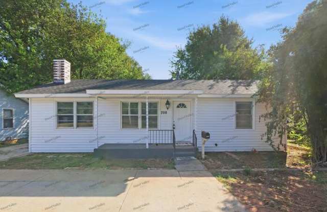 708 North Midwest Boulevard Gallery 1