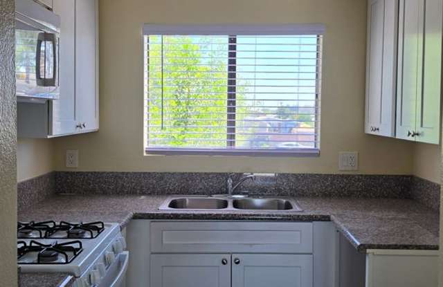 Sierra Crossing Apartments photos photos