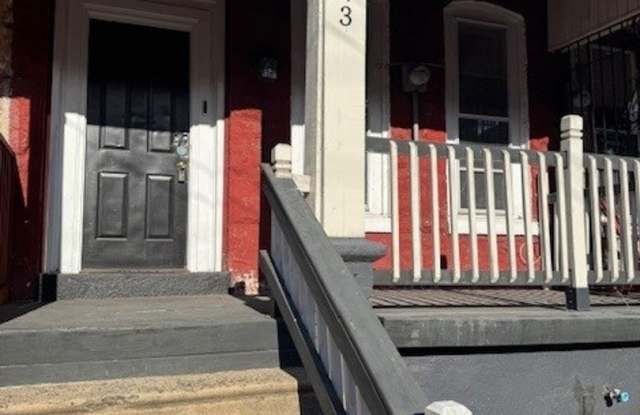 Spacious 5BR House in Camden - 643 State Street, Camden, NJ 08102 Spacious 5BR House in Camden - 643 State Street, Camden, NJ 08102