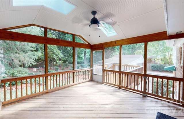 1337 Cavendish Court Gallery 4