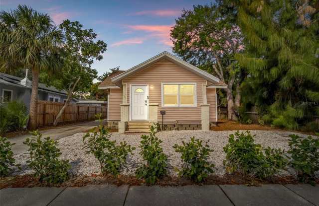 1735 YALE STREET S photos photos