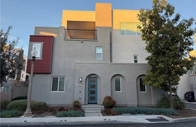 165 Tenor photos photos