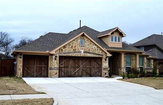 304 Hawthorn Drive - 304 Hawthorn Drive, Wylie, TX 75098