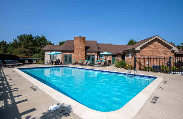 Pine Ridge Apartments photos photos