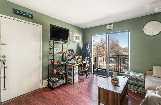 Top-Floor Condo with Trail Access + Community Perks! photos photos