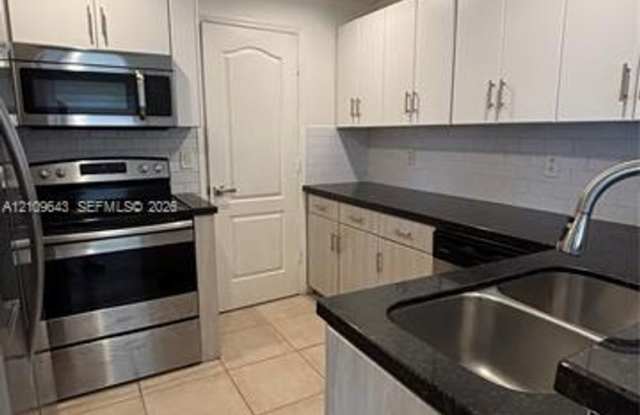 11467 NW 51st Ter th 11467, Doral, FL 33178 Gallery 4