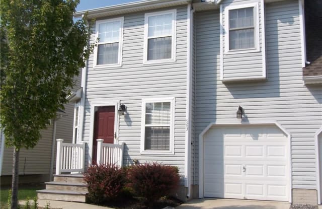963 Penn Place - 963 Penn Place, Painesville, OH 44077