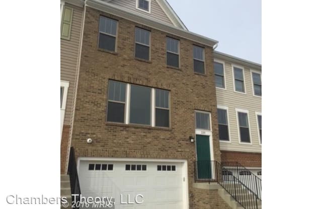 220 Natural Ter. SW - 220 Natural Terrace, Leesburg, VA 20175