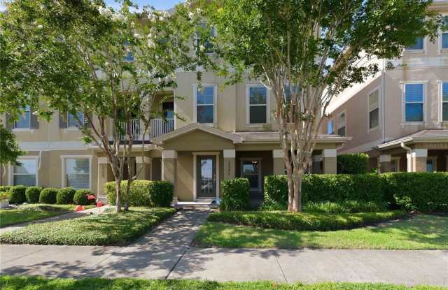 10546 GREEN IVY Lane Gallery 1