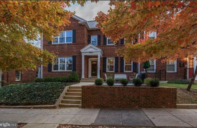 3925 FULTON Street NW Gallery 2