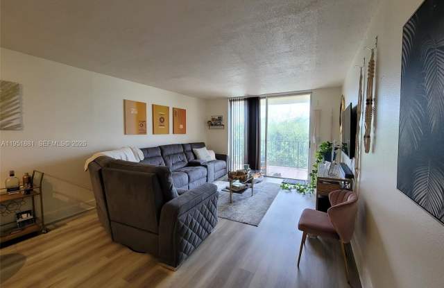 9320 Fontainebleau Blvd photos photos 9320 Fontainebleau Blvd photos photos