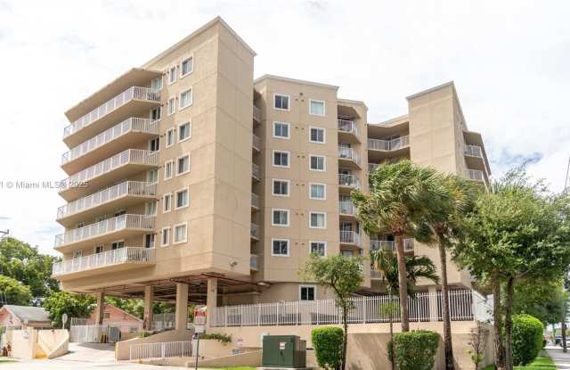 102 Southwest 6th Avenue - 102 Southwest 6th Avenue, Miami, FL 33130