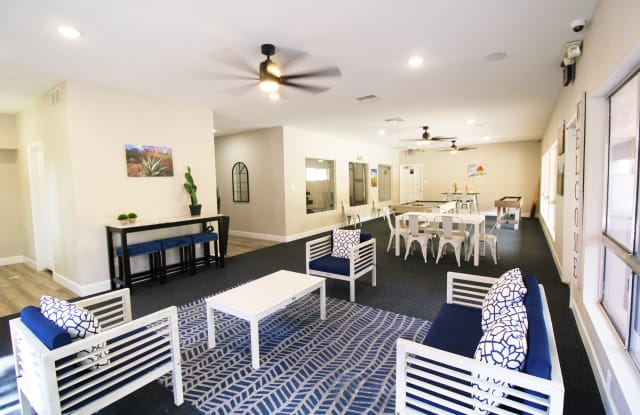 Camino Tomas photos photos