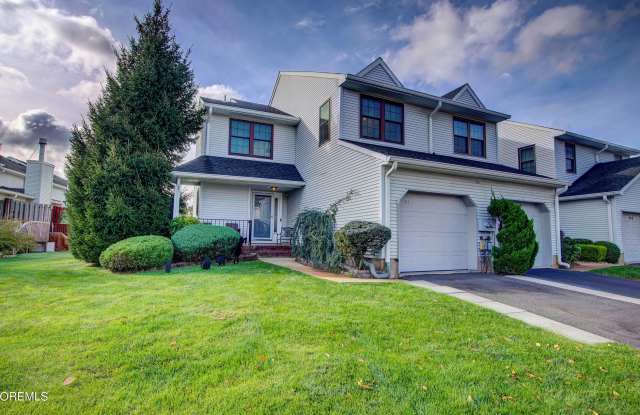 141 Chestnut Way unit: 14-1 - 141 Chestnut Way, Yorketown, NJ 07726