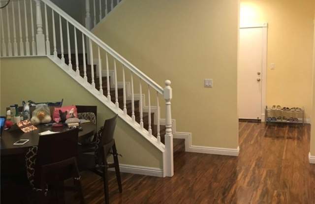 8 Kansas Gallery 4