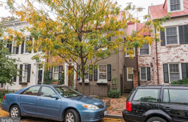 1564 33RD ST NW photos photos