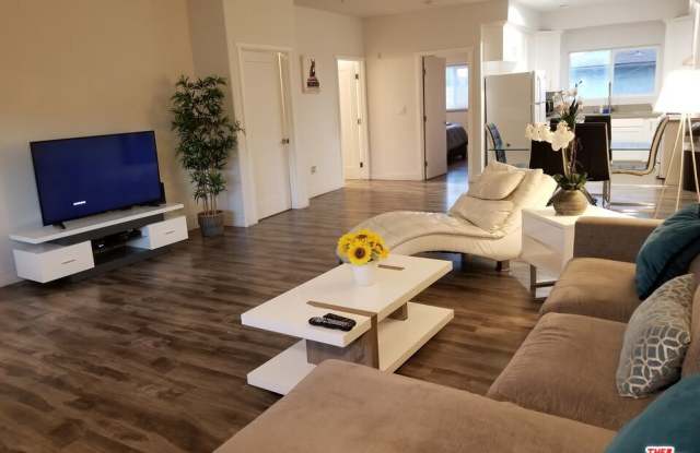 244 S Avenue 18 - 244 South Avenue 18, Los Angeles, CA 90031