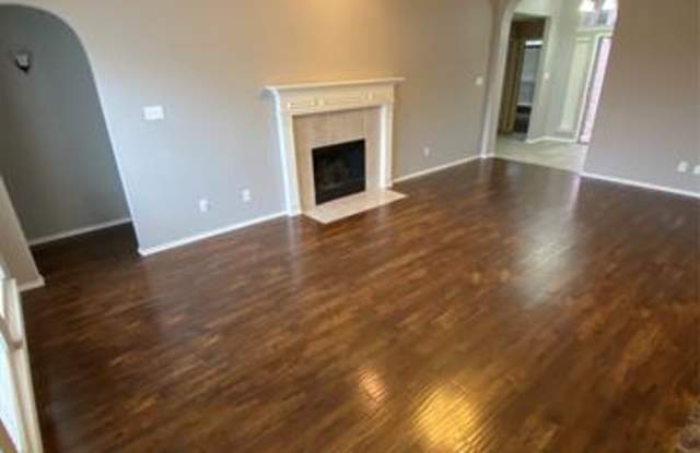 6105 Comfort Drive Gallery 2