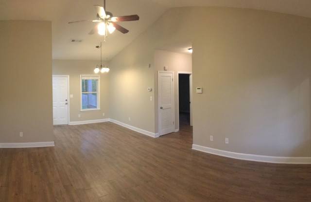 2251 5th Avenue East Gallery 3