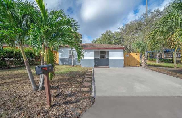 841 NW 15th Ter photos photos 841 NW 15th Ter photos photos