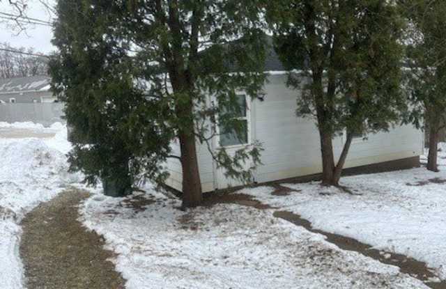 380 Ivanhoe Road photos photos