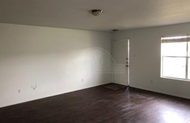 4304 Waterproof Gallery 4