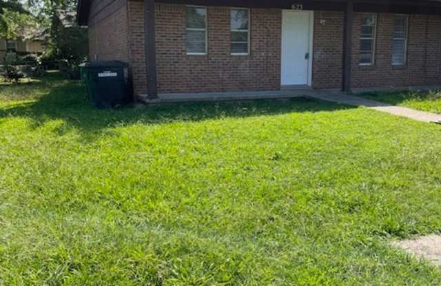 623 New Castle - 623 Newcastle Drive, Sherwood, AR 72120