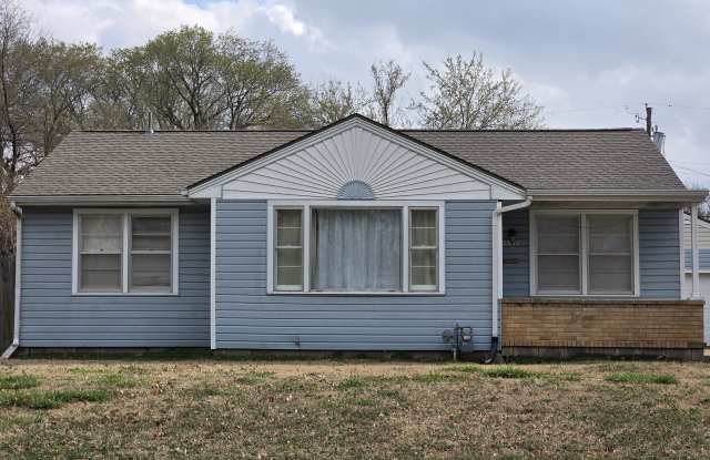 2817 E Conamore St photos photos