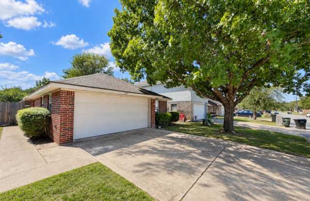 2517 Sleepy Hollow Ln Gallery 2