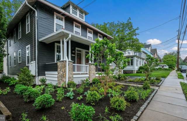 115 HARVEY Avenue Gallery 3