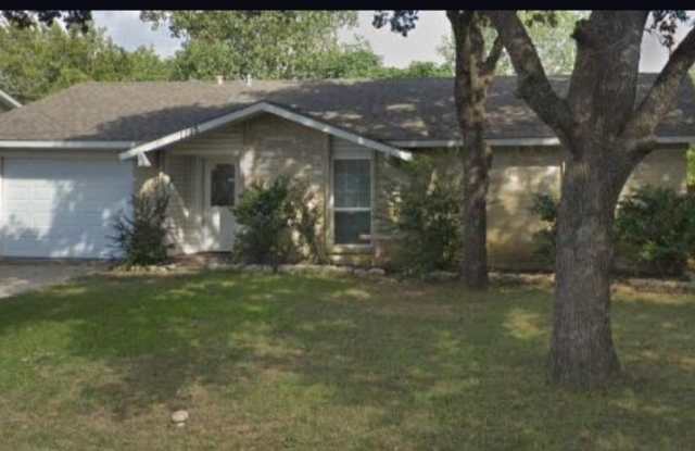 1113 Westwood Drive - 1113 Westwood Drive, Lewisville, TX 75067