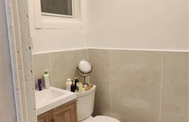 1458 Dean Street photos photos