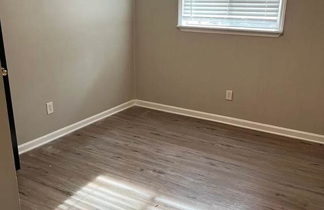 Room in 3 Bedroom Home at Moray St SW photos photos Room in 3 Bedroom Home at Moray St SW photos photos