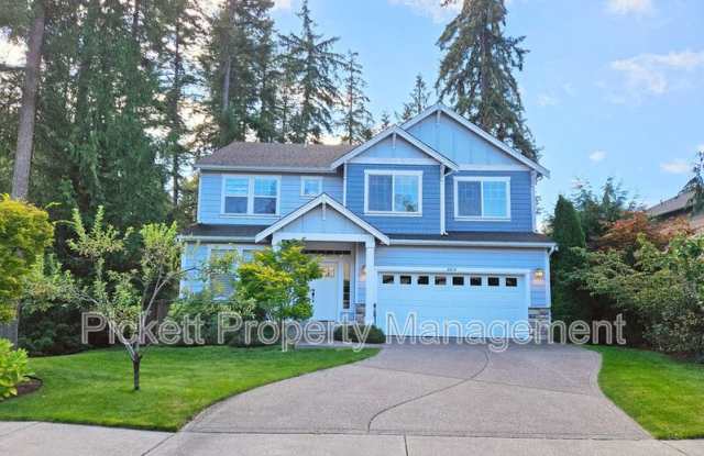 2614 NE Noll Valley Loop Gallery 1
