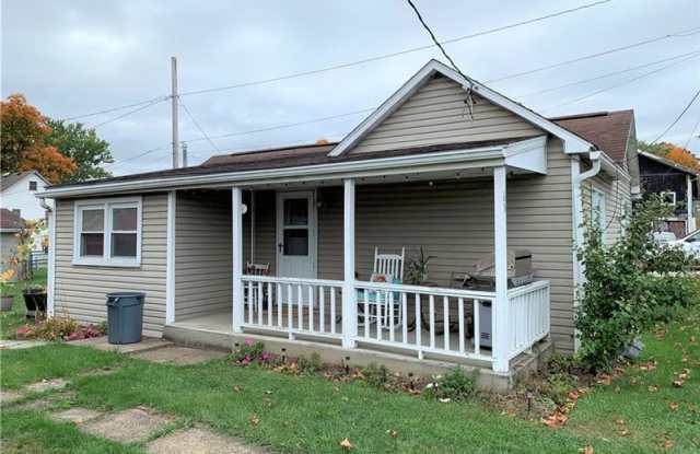 65 First Street - 65 1st Street, Meadowlands, PA 15347