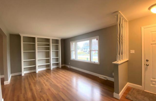 3216 Rustic Lane Gallery 2