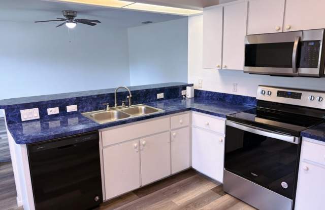 1061 Nomad Road photos photos