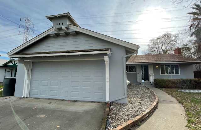Beautiful newly remodeled 3 bedroom home- Available 6/6/2026 photos photos