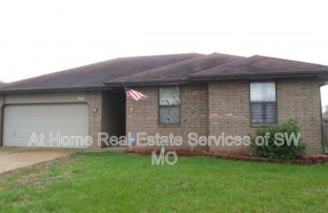 3110 W Webster Gallery 1