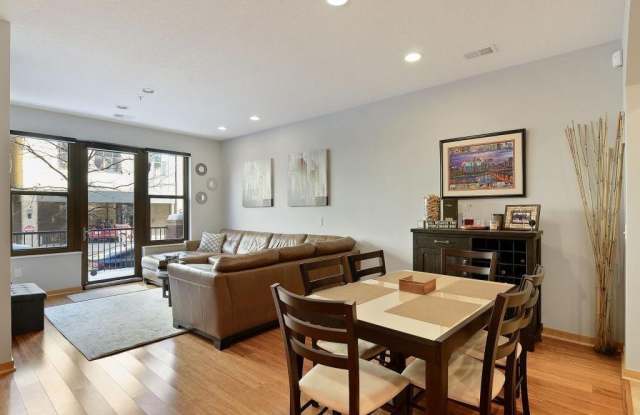 541 S 2nd Street Gallery 3