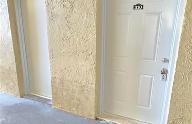 3700 NW 21st St - 3700 Northwest 21st Street, Lauderdale Lakes, FL 33311