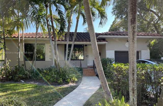 34 NW 97th St - 34 Northwest 97th Street, Miami Shores, FL 33150