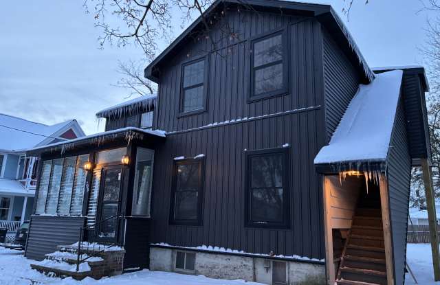 709 E North St - 709 East North Street, Appleton, WI 54911