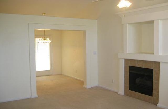 Beautiful home located in Masterson Station! 260218 Gallery 4