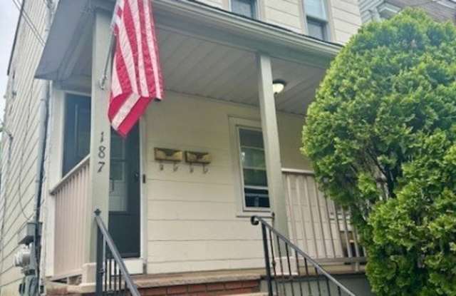187 Forest St - 187 Forest Street, Montclair, NJ 07042