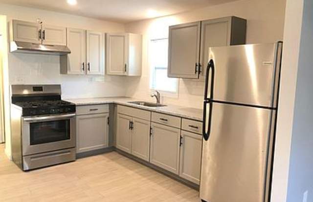 2914 Corvallis Cres Gallery 2