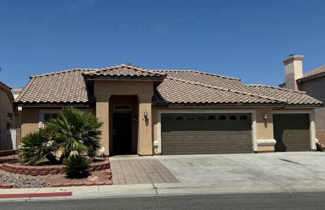 Charming single-story home, 3br, 2bath, 3cg - 624 Casa Del Norte Drive, North Las Vegas, NV 89031