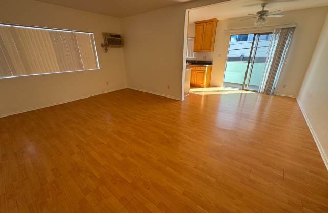 4836 Rosewood LLC Gallery 1